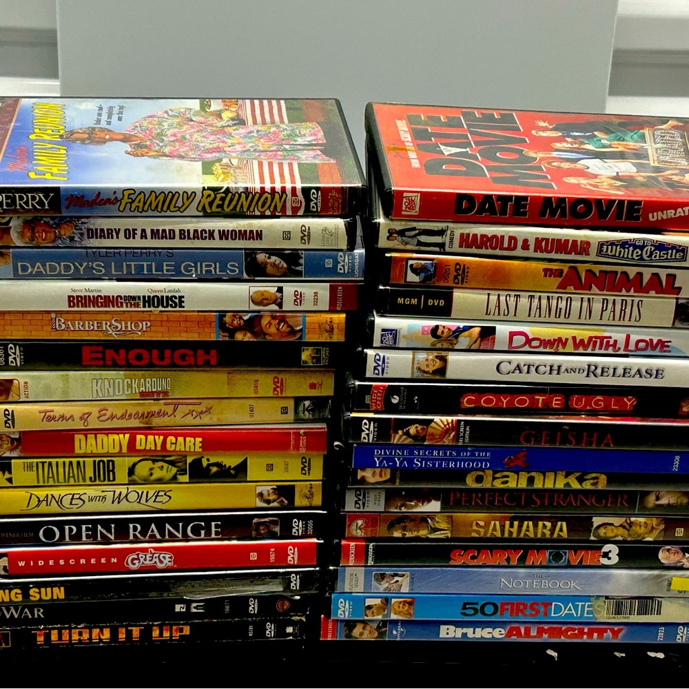 COMEDY DRAMA DVD BUNDLE LOT